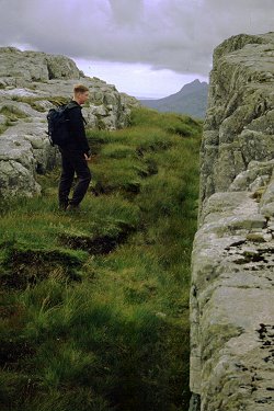 Large dyke on the ridge to Breabag