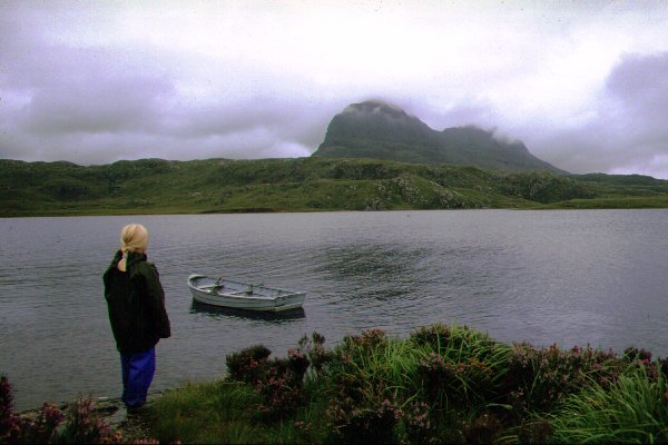 Suilven across Fionn Loch