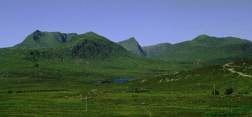 Fiddler and Ben Mor from the road