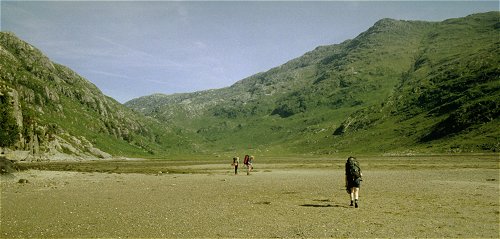 Walking on the beach to Sourlies
