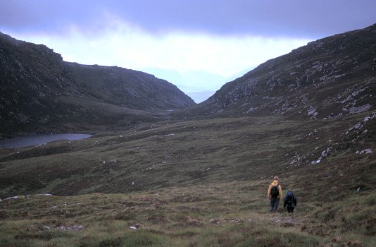 Making our way by the lochans under Meall Doire Faid