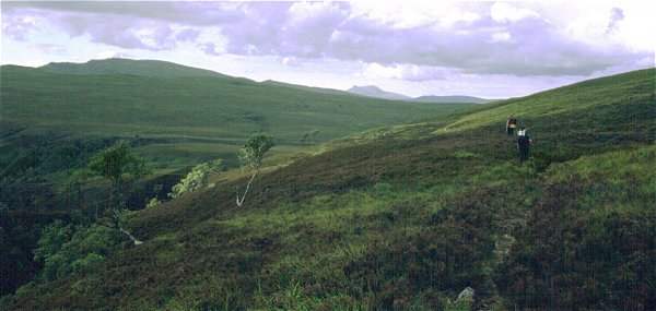 Turning the shoulder towards the head of Loch an Daimh