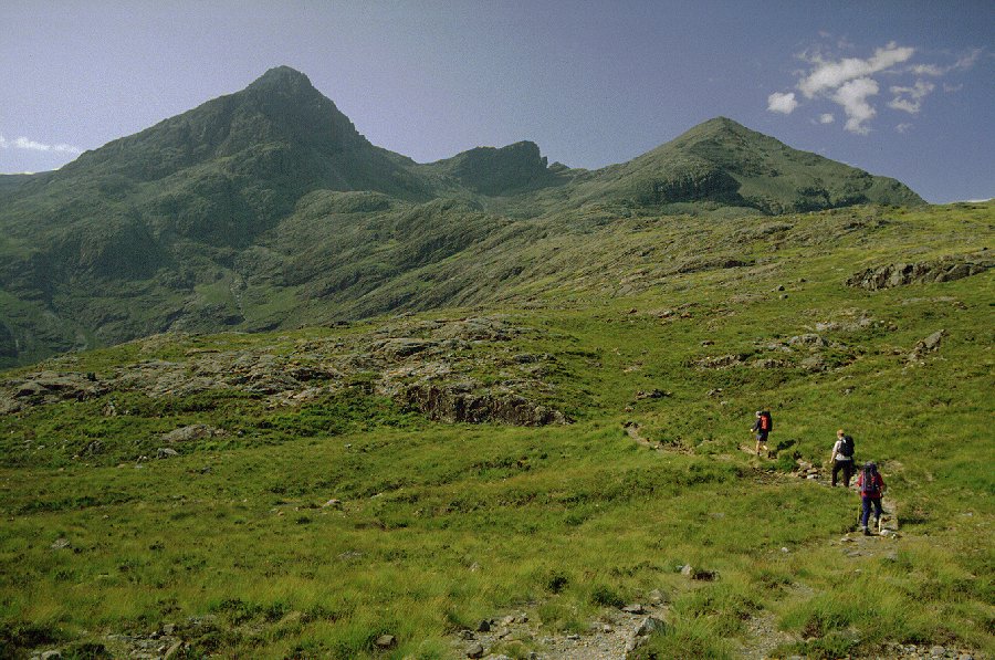 Crossing to moor to Sgurr nan Gillean