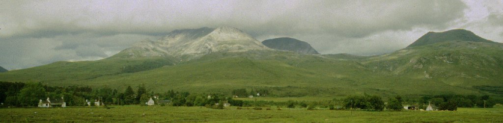 Beinn Eighe over Kinlochewe